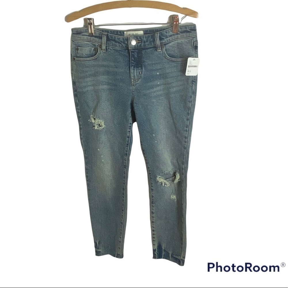 Free People Distressed Skinny Jeans NWT 28 Short